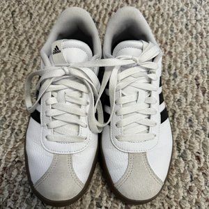 Adidas VL Court 3.0 sneakers